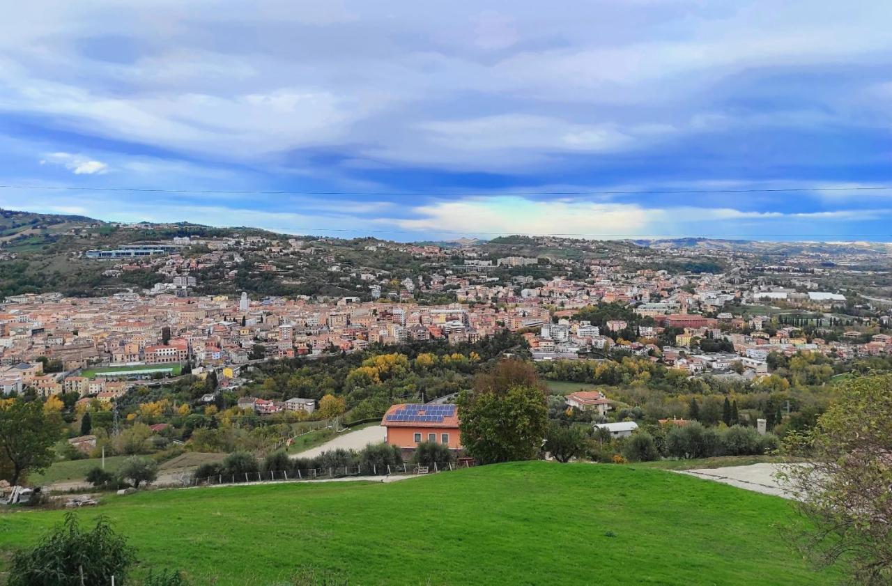 Agriturismo Panorama Терамо Экстерьер фото